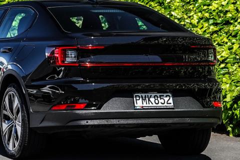 2022 Polestar 2 SRSM 69kWh - Thumbnail