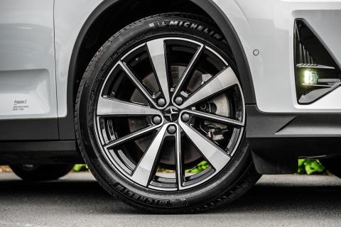 2022 Polestar 2 SRSM 69kWh/EV/FD - Thumbnail