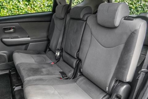 2013 Toyota Prius Alpha Hybrid - Thumbnail