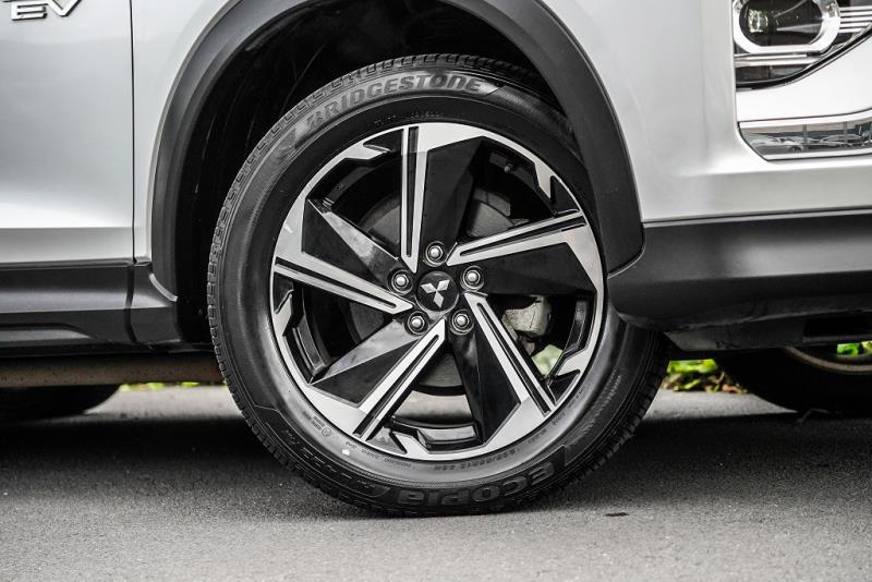 2022 Mitsubishi Eclipse Cross PHEV 4WD