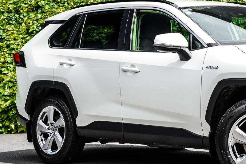 2021 Toyota RAV4 Hybrid E-Four GXL