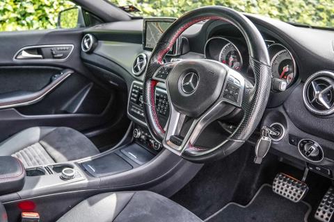 2014 Mercedes-Benz CLA 250 AMG Sport - Thumbnail