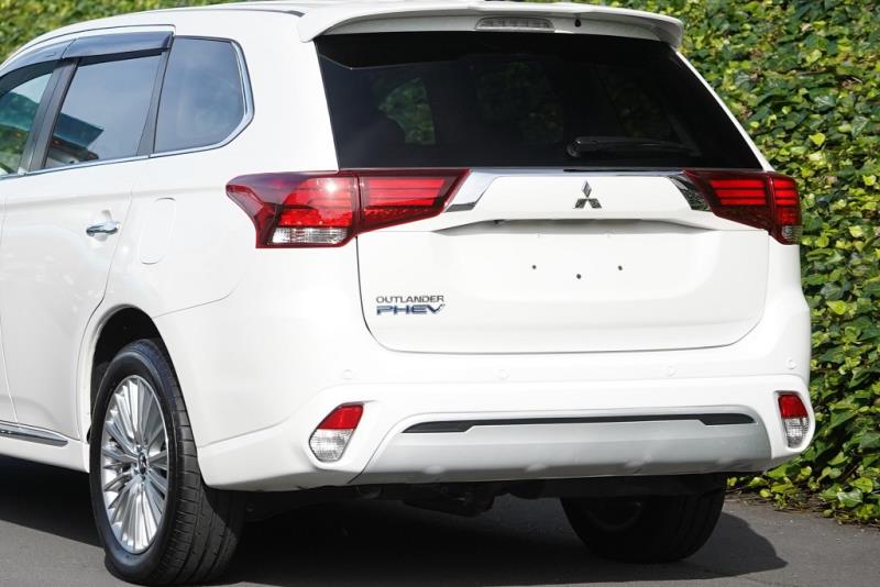 2019 Mitsubishi Outlander PHEV G 4WD