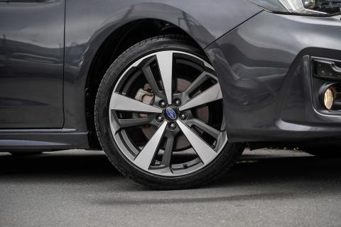 2017 Subaru Impreza G4 2.0i-S - Thumbnail