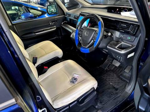 2019 Honda Step Wagon - Thumbnail