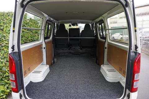 2020 Toyota Hiace ZL 5 Door - Thumbnail