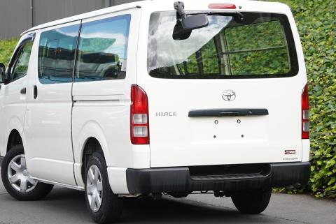 2020 Toyota Hiace ZL 5 Door - Thumbnail