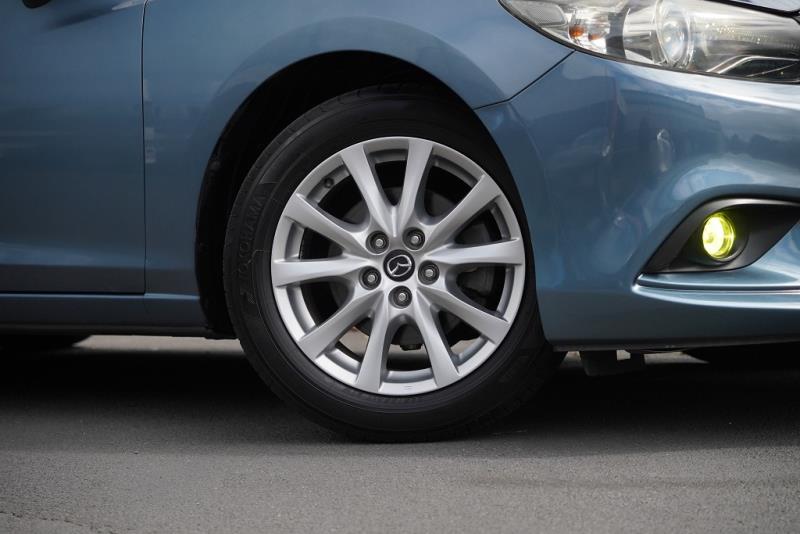 2014 Mazda Atenza 20S / 6 Sport