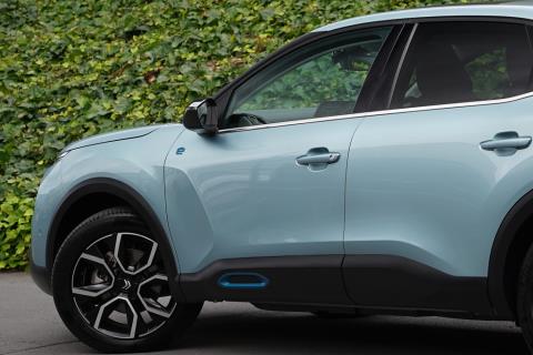 2024 Citroen E-C4 Max 54kWh - Thumbnail