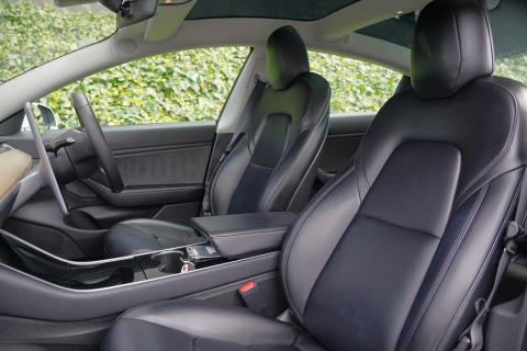 2020 Tesla Model 3 Performance - Thumbnail