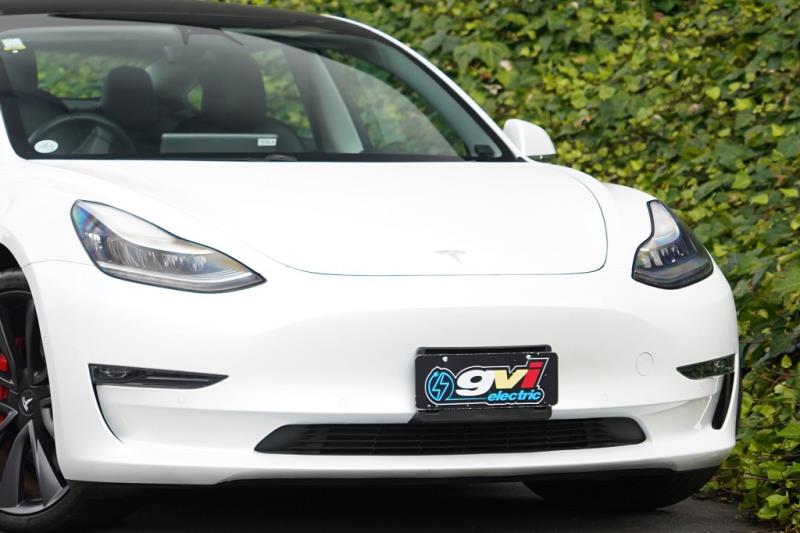 2020 Tesla Model 3 Performance