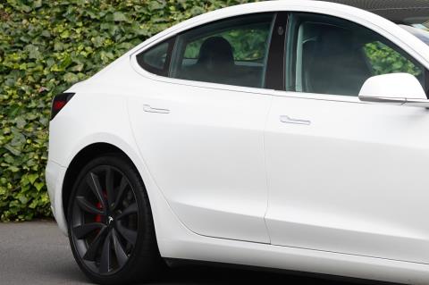 2020 Tesla Model 3 Performance - Thumbnail