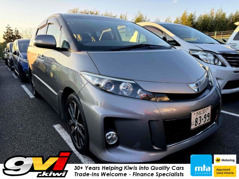 2015 Toyota Estima Aeras 8 Seater