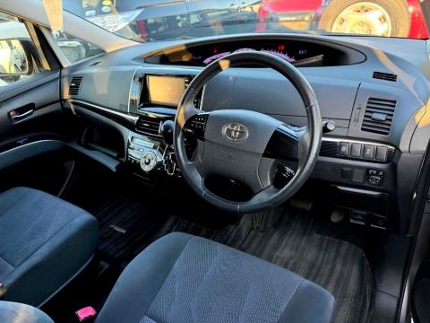 2015 Toyota Estima Aeras 8 Seater - Thumbnail