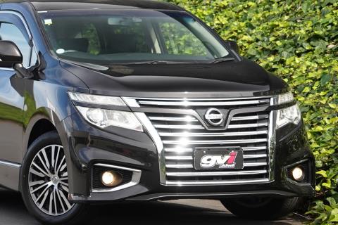 2018 Nissan Elgrand Highway Star - Thumbnail
