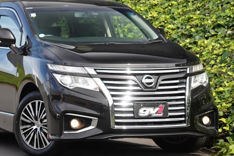 2018 Nissan Elgrand Highway Star