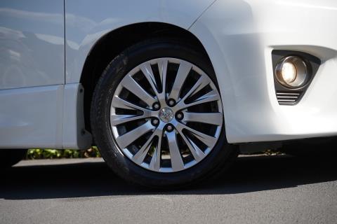 2014 Toyota Alphard / Vellfire 240S - Thumbnail