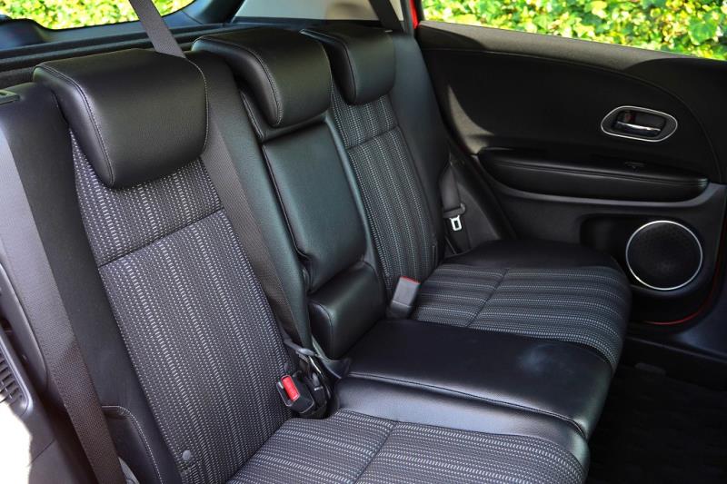 2017 Honda Vezel Z Hybrid / HR-V