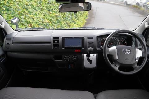 2019 Toyota Hiace GL 5 Door - Thumbnail