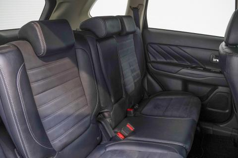 2015 Mitsubishi Outlander PHEV G - Thumbnail