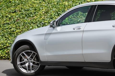 2017 Mercedes Benz GLC 220d 4Matic AMG Line - Thumbnail