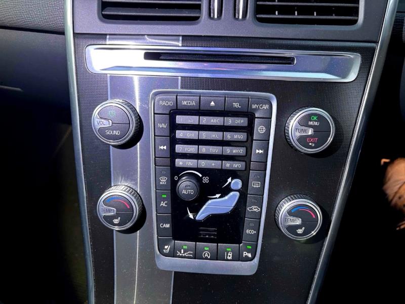 2015 Volvo XC60 T5 R Design