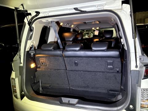 2015 Nissan Elgrand 350 Highway Star - Thumbnail