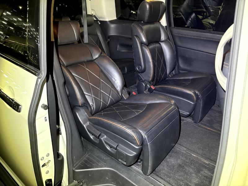 2015 Nissan Elgrand 350 Highway Star