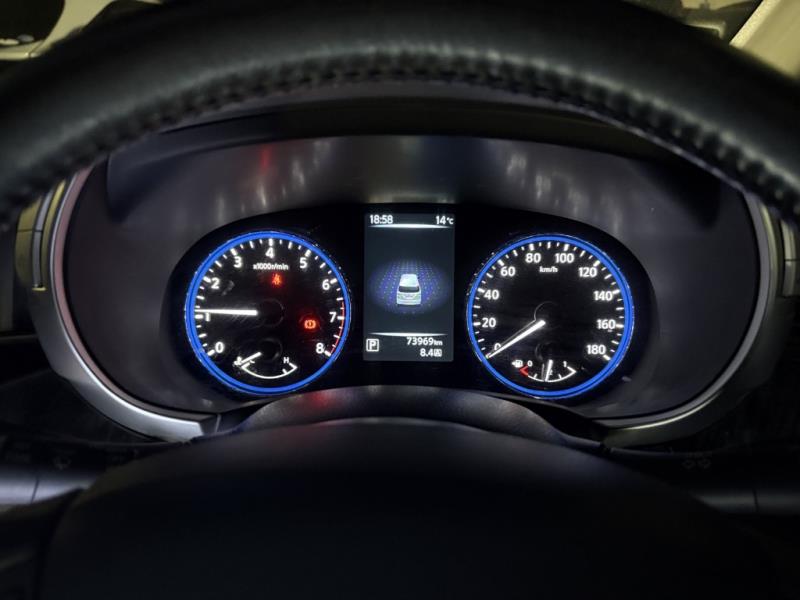 2015 Nissan Elgrand 350 Highway Star