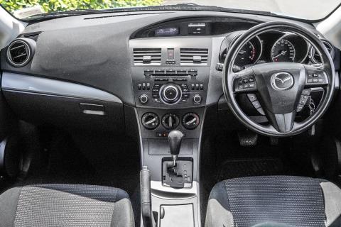 2013 Mazda 3 Sport / Axela 20S - Thumbnail