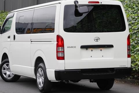 2021 Toyota Hiace ZL 5 Door - Thumbnail