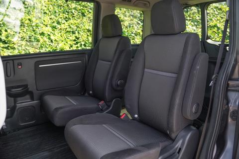 2018 Honda Step Wagon - Thumbnail