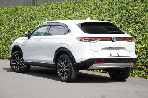 2021 Honda Vezel Z Hybrid / HR-V - Thumbnail