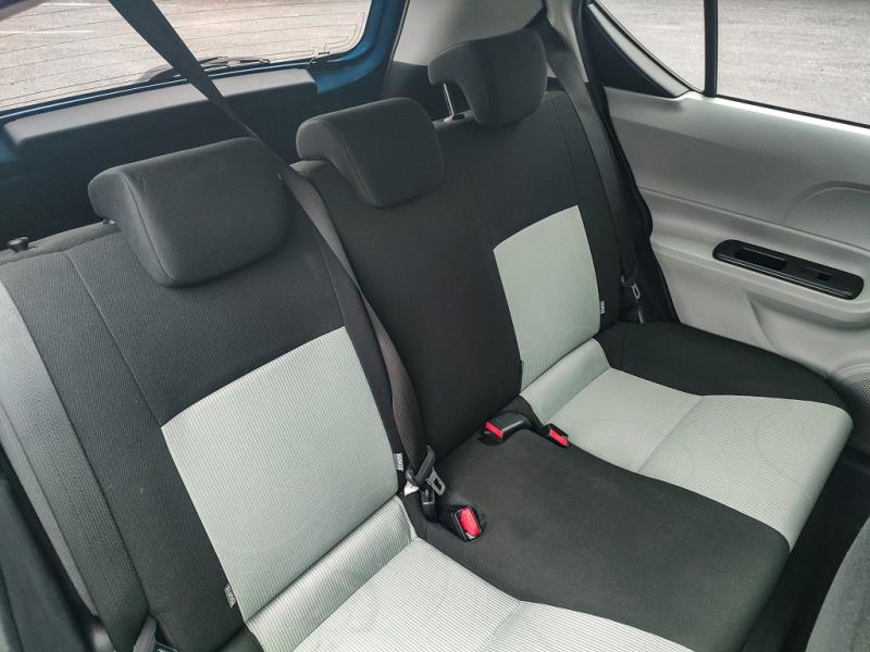 2012 Toyota Aqua Hybrid