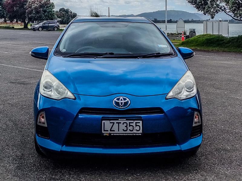 2012 Toyota Aqua Hybrid