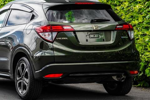 2014 Honda Vezel Z Hybrid / HR-V - Thumbnail