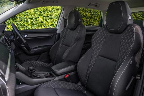 2021 Skoda Karoq Ambition+ TSI - Thumbnail