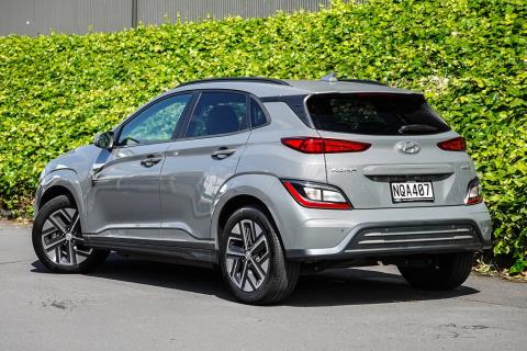 2021 Hyundai Kona EV 64kWh - Thumbnail