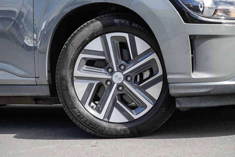 2021 Hyundai Kona EV 64kWh