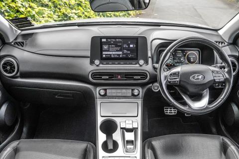 2021 Hyundai Kona EV 64kWh - Thumbnail