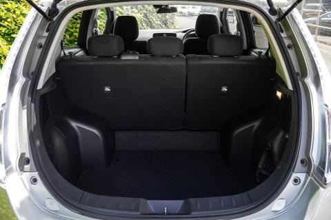 2016 Nissan Leaf 30X Gen 2 - Thumbnail