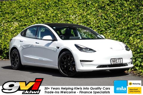 2021 Tesla Model 3 Long Range AWD - Thumbnail