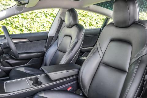 2021 Tesla Model 3 Long Range AWD - Thumbnail