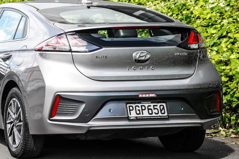 2022 Hyundai Ioniq EV Elite 100kW - Thumbnail