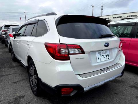 2020 Subaru Outback Limited 4WD - Thumbnail