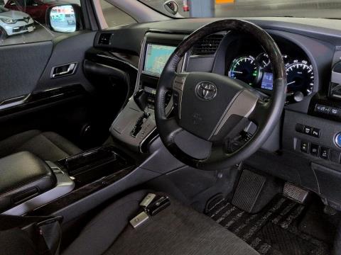 2014 Toyota Vellfire Hybrid / Alphard - Thumbnail