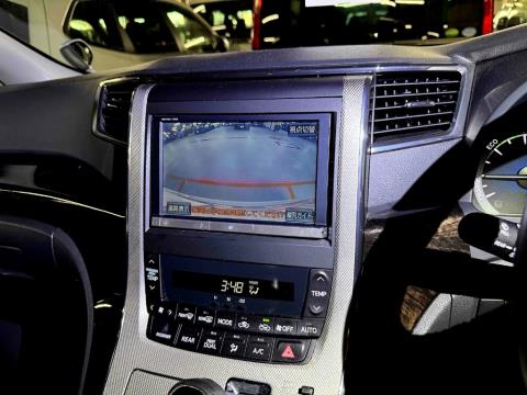 2014 Toyota Vellfire Hybrid / Alphard - Thumbnail