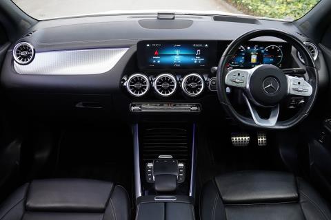 2021 Mercedes Benz EQA 250 AMG Line - Thumbnail