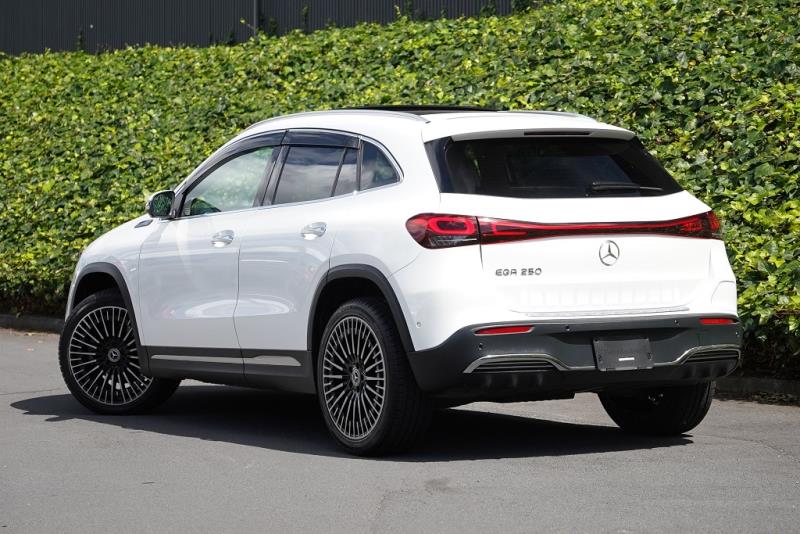 2021 Mercedes Benz EQA 250 AMG Line