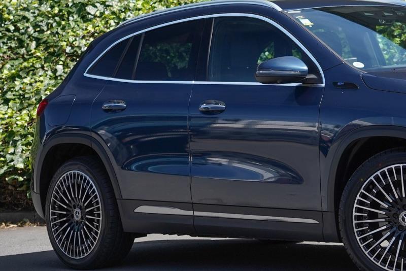 2021 Mercedes Benz EQA 250 AMG Line